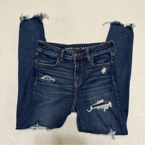 American Eagle Women's Hi-Rise Jeggings Distressed Next Level Stretch 4 Short - Picture 7 of 15